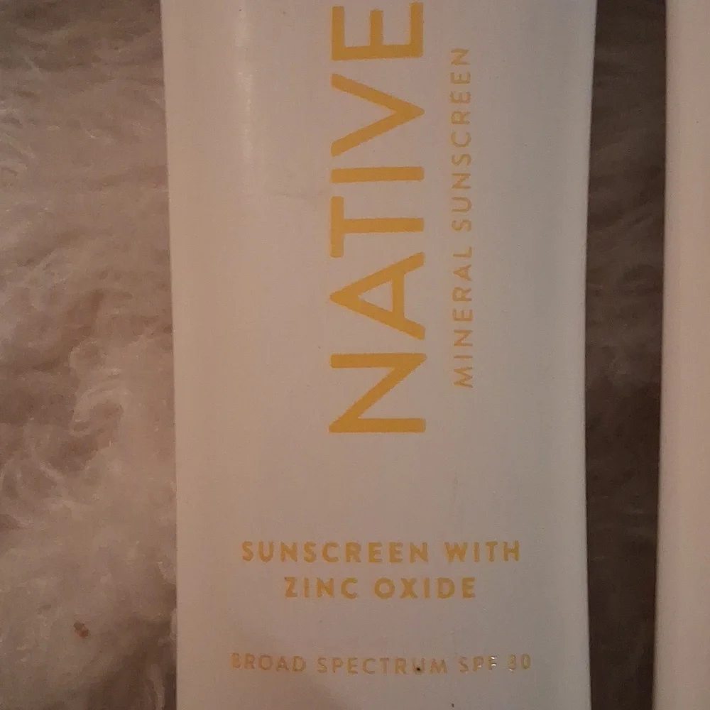 Native SPF 30 Sunscreen Collection Set Of 6 - Picture 4 of 9
